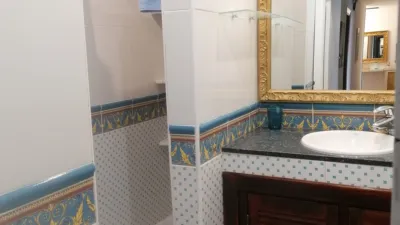 Habitación en alquiler en Calle del Arquitecto Reguera, 7, Centro (Oviedo) de 295 €<span>/mes</span>