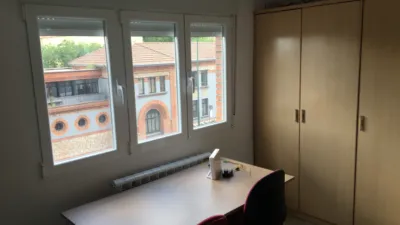 Habitación en alquiler en Calle de la Madre de Dios, 25, Hospital-Rondilla-Santa Clara (Valladolid Capital) de 195 €<span>/mes</span>