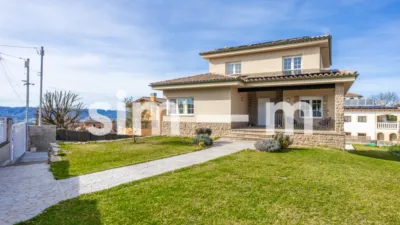 House on Carrer de les Roques photo 2