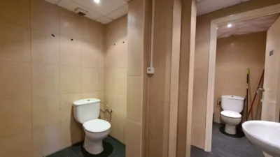 Local comercial en venta en Carrer de Sant Jaume, cerca de Carrer de Navarra, Centre (Granollers) de 110.000 €