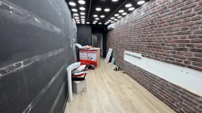 Local comercial en venta en Carrer de Santa Elisabet, 17, Centre (Granollers) de 110.000 €