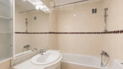 Apartment on Passeig de la Generalitat photo 11