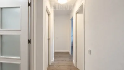 Apartment on Carrer de Ramon Sala i Saçala photo 12
