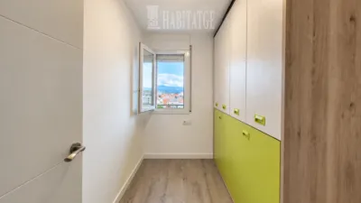 Apartment on Carrer de Ramon Sala i Saçala photo 10