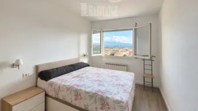 Apartment on Carrer de Ramon Sala i Saçala photo 7