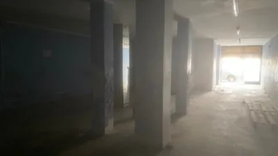 Local comercial en venta en Plaça de Jaume I, L'Hostal-Lledoner (Granollers) de 90.000 €