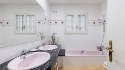 Casa en venta en Carrer de Perot Rocaguinarda, Nord-El Sucre-Universitat (Vic) de 925.000 €