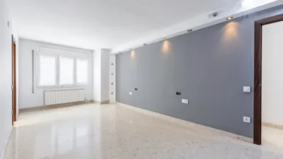 Piso en venta en Raval de Cortines, Caputxins-Santa Clara-Hospital (Vic) de 325.000 €
