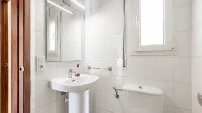 Piso en venta en Raval de Cortines, Caputxins-Santa Clara-Hospital (Vic) de 325.000 €