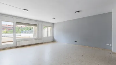 Piso en venta en Raval de Cortines, Caputxins-Santa Clara-Hospital (Vic) de 325.000 €