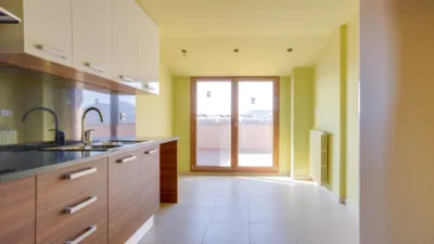 Duplex at Carrer de l'Eix de l'Onze de Setembre, 38 photo 6