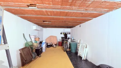 House on Carrer de la Roureda de Can Roig photo 65