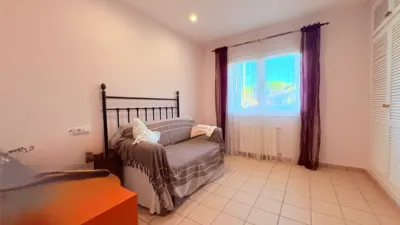 House on Carrer de la Roureda de Can Roig photo 37