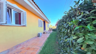 House on Carrer de la Roureda de Can Roig photo 71