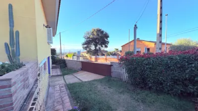 House on Carrer de la Roureda de Can Roig photo 76