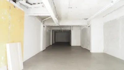 Local comercial en venta en Carrer de Sant Jaume, cerca de Carrer de Navarra, Centre (Granollers) de 98.000 €