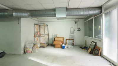 Local comercial en venta en Carrer del Comerç, Sant Miquel-Tres Torres (Granollers) de 210.000 €