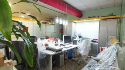 Local comercial en venta en Carrer de Princesa, cerca de Carrer de Navarra, Instituts-Ponent (Granollers) de 220.000 €