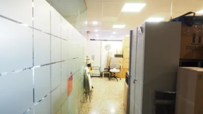 Local comercial en venta en Carrer de Princesa, cerca de Carrer de Navarra, Instituts-Ponent (Granollers) de 220.000 €