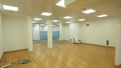 Local comercial en venta en Carrer d'Alfons IV, cerca de Carrer de Navarra, Centre (Granollers) de 250.000 €