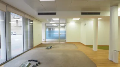Local comercial en venta en Carrer d'Alfons IV, cerca de Carrer de Navarra, Centre (Granollers) de 250.000 €