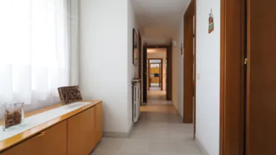 Chalet unifamiliar en venta en Carrer Travessia del Tibidabo, Canovelles de 700.000 €