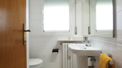Chalet unifamiliar en venta en Carrer Travessia del Tibidabo, Canovelles de 700.000 €