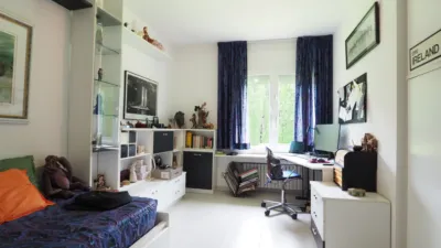 Chalet unifamiliar en venta en Carrer Travessia del Tibidabo, Canovelles de 700.000 €