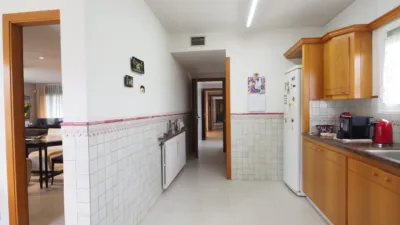 Chalet unifamiliar en venta en Carrer Travessia del Tibidabo, Canovelles de 700.000 €
