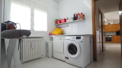Chalet unifamiliar en venta en Carrer Travessia del Tibidabo, Canovelles de 700.000 €