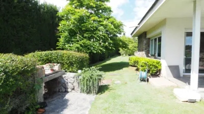 Chalet unifamiliar en venta en Carrer Travessia del Tibidabo, Canovelles de 700.000 €