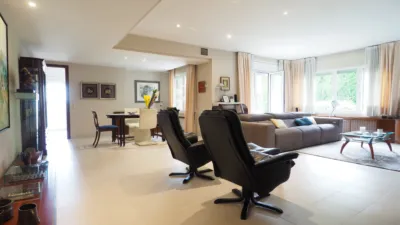 Chalet unifamiliar en venta en Carrer Travessia del Tibidabo, Canovelles de 700.000 €
