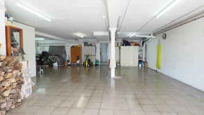 Chalet unifamiliar en venta en Carrer Travessia del Tibidabo, Canovelles de 700.000 €