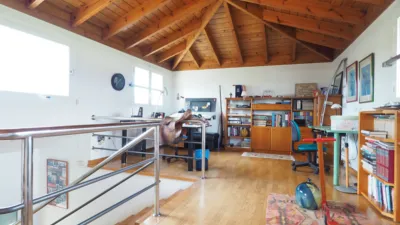 Chalet unifamiliar en venta en Carrer Travessia del Tibidabo, Canovelles de 700.000 €