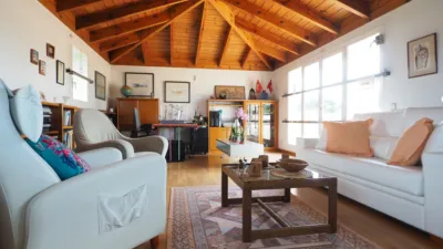 Chalet unifamiliar en venta en Carrer Travessia del Tibidabo, Canovelles de 700.000 €