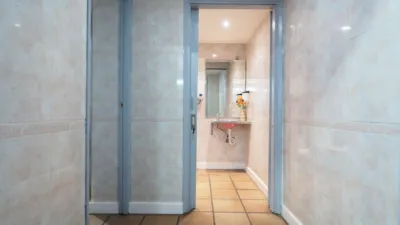Local comercial en venta en Plaza Can Monic, L'Hostal-Lledoner (Granollers) de 170.000 €