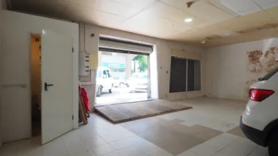 Local comercial en venta en Carrer de Rafael Casanova, Instituts-Ponent (Granollers) de 180.000 €