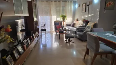 Piso en venta en Júcar, Xúquer (Distrito Can Palet-Xúquer. Terrassa) de 200.000 €