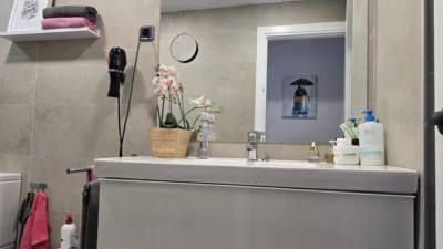 Dúplex en venta en Carrer d'Alcoi, cerca de Carrer de l' Ancianitat, Poble Nou-Zona Olímpica (Distrito Sant Pere-Zona Esportiva. Terrassa) de 409.000 €