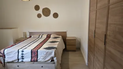 Piso en venta en Carrer de les Borges Blanques, cerca de Carrer de Reus, Les Arenes-Can Montllor-La Grípia (Distrito La Grípia-Sant Llorenç. Terrassa) de 141.000 €