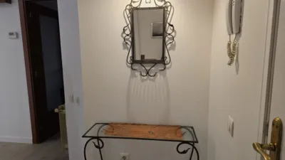 Piso en venta en Carrer de les Borges Blanques, cerca de Carrer de Reus, Les Arenes-Can Montllor-La Grípia (Distrito La Grípia-Sant Llorenç. Terrassa) de 141.000 €