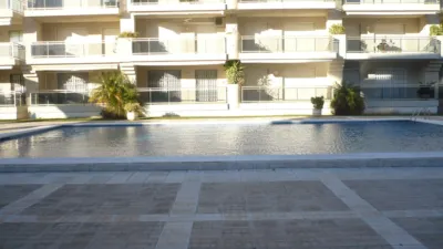 Piso en alquiler en Carrer de Nostra Senyora del Pilar, Regueral-Prat d'en Forès (Cambrils) de 1.075 €<span>/sem</span>