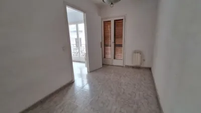 Apartment in Centre photo 4