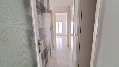 Apartment in Centre photo 9