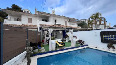 Semi-detached house in Llevantina-Montgavina-Quint-Mar-Garraf photo 2