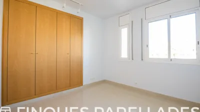 Duplex penthouse in Can Girona-Terramar-Vinyet photo 19