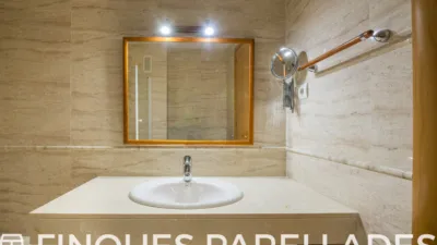 Duplex penthouse in Can Girona-Terramar-Vinyet photo 21