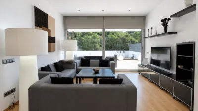 House in Canyelles photo 8