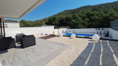 House in Canyelles photo 33