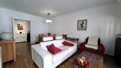 Apartment in Els Molins-Poble Sec-Pins Vens photo 9